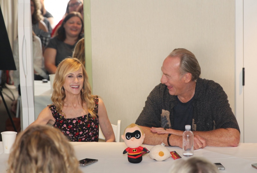 Incredibles 2 - Craig T. Nelson & Holly Hunter 