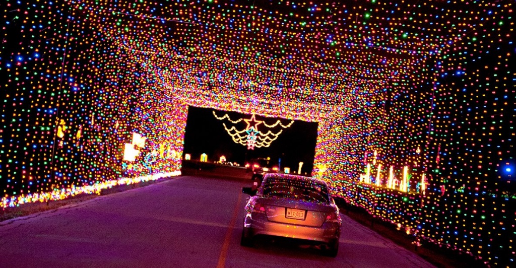 Drive-through tunnel at Prairie Lights